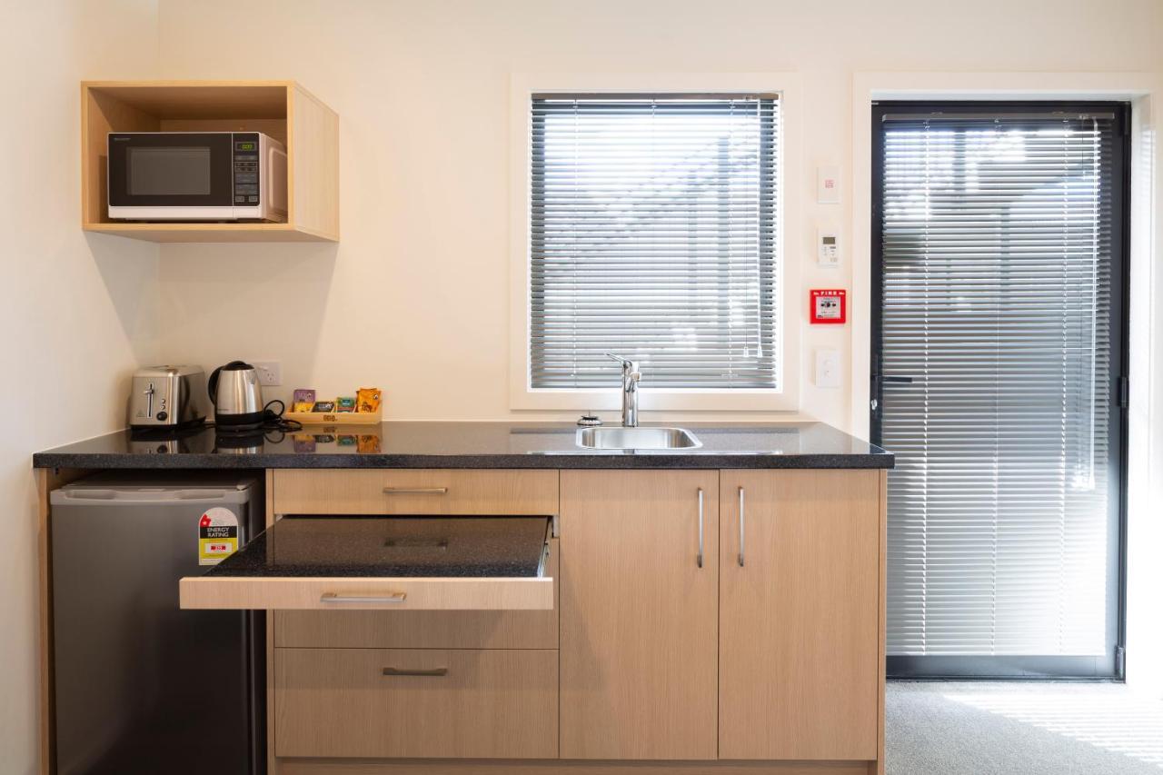 Harvest Park Studios Workers Accommodation Cromwell Buitenkant foto