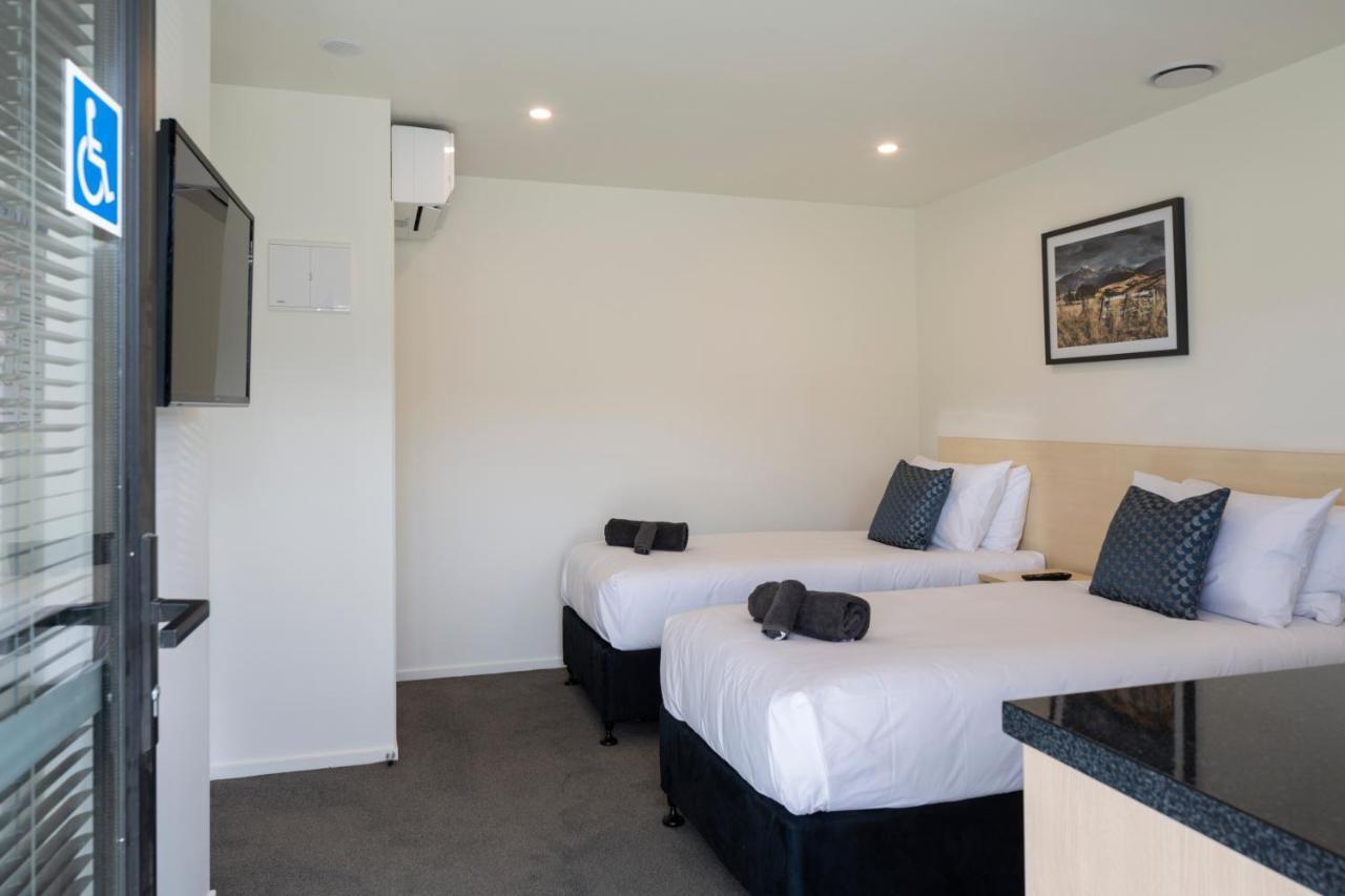Harvest Park Studios Workers Accommodation Cromwell Buitenkant foto